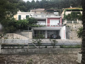 Apartments by the sea Krilo Jesenice, Omis - 17204